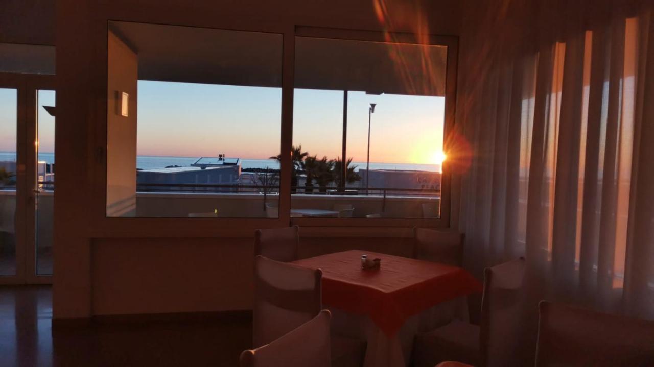 Hotel Croce Del Sud 리미니 외부 사진