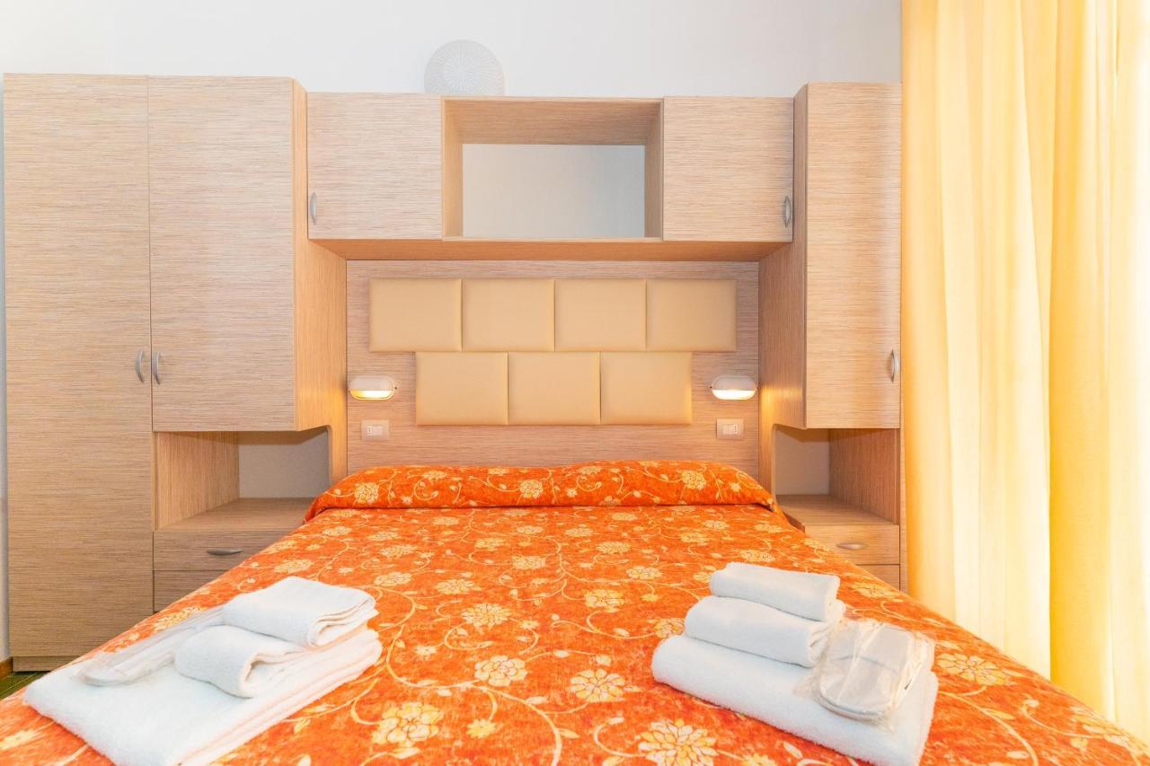 Hotel Croce Del Sud 리미니 외부 사진